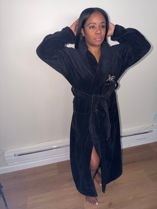 Luxe Signature Black Robe